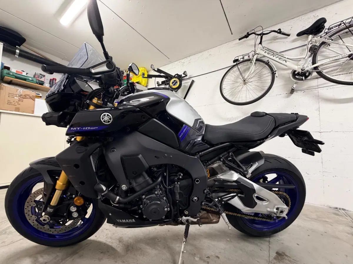 Yamaha MT-10 SP (2022 - 25) (4)