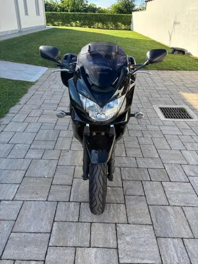 Suzuki GSF 1250 Bandit S Traveller (2006 - 11) usata