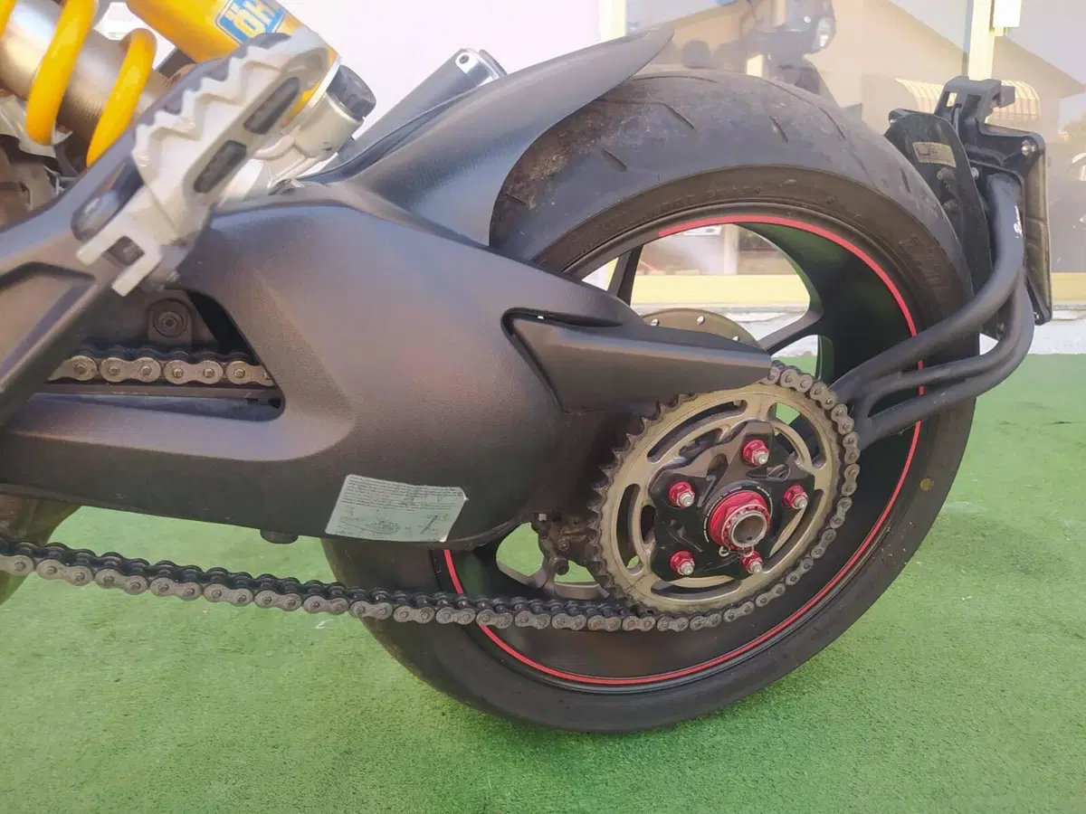 Ducati Hypermotard 821 (2013 - 15) (8)