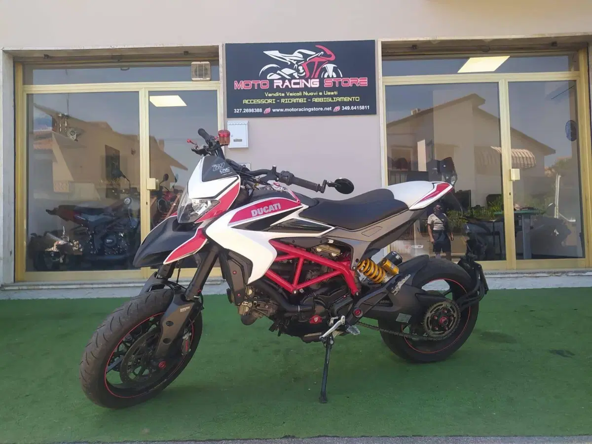Ducati Hypermotard 821 (2013 - 15) (4)