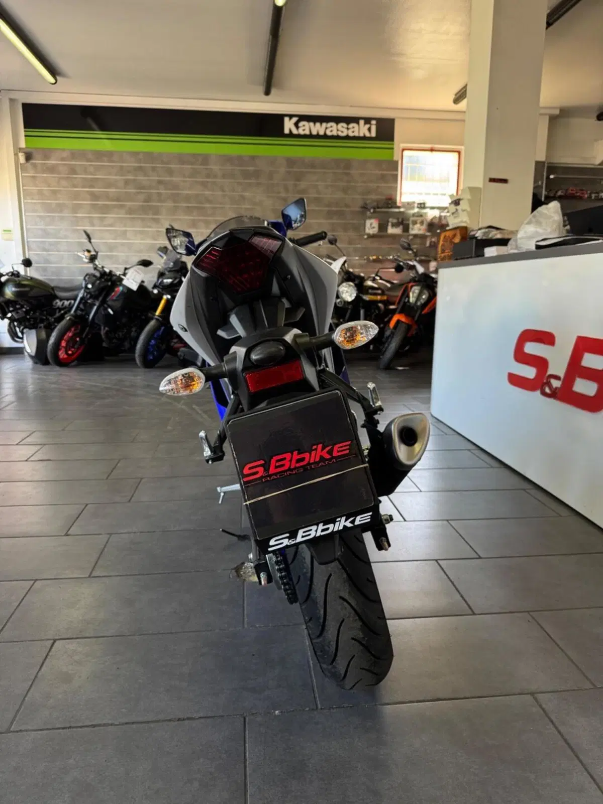 Yamaha YZF R3 (2019 - 20) (4)