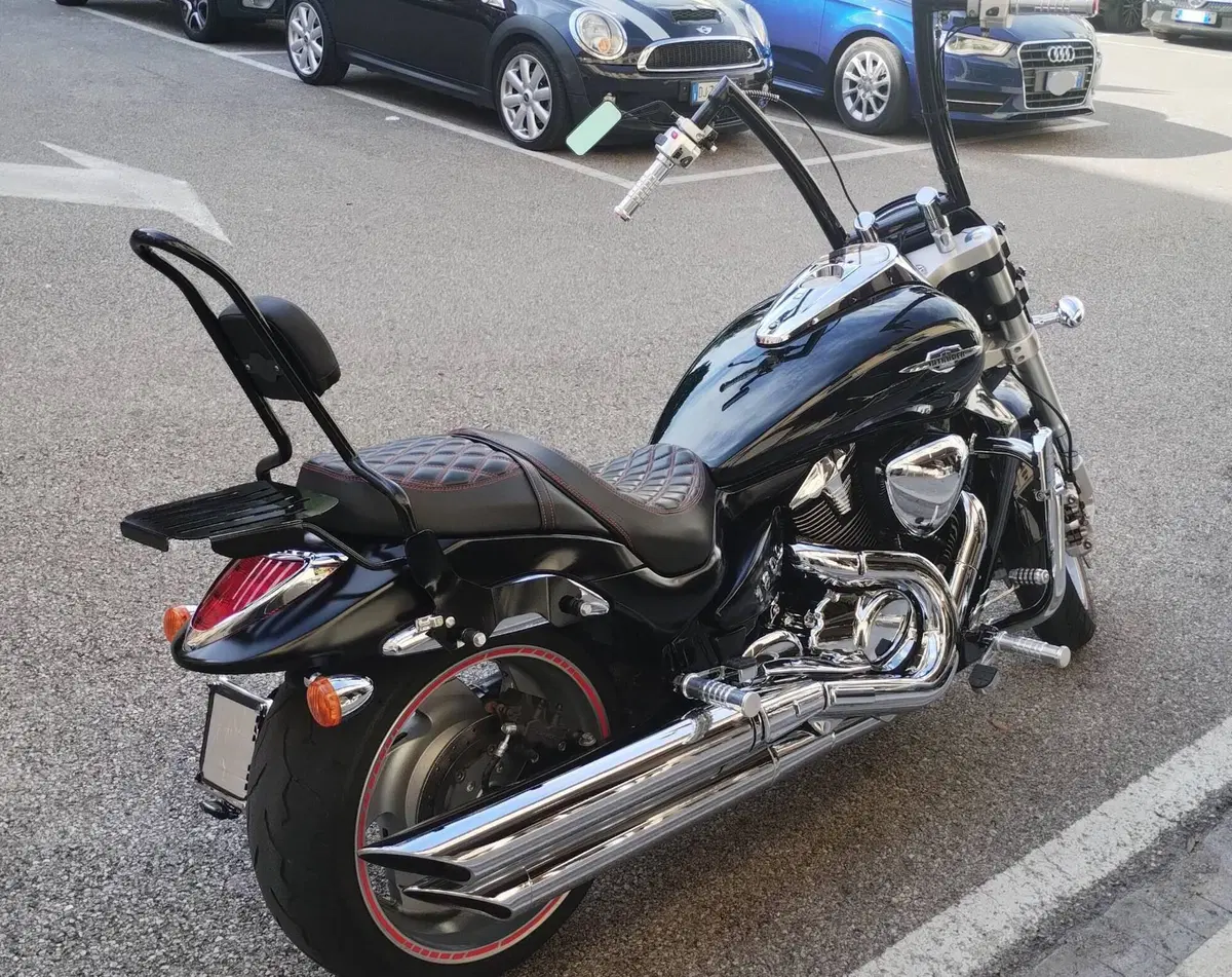 Suzuki Intruder M 1800 R (2009 - 14) (7)
