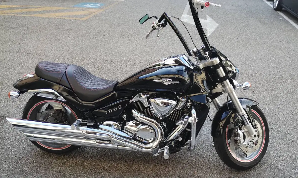 Suzuki Intruder M 1800 R (2009 - 14) (9)