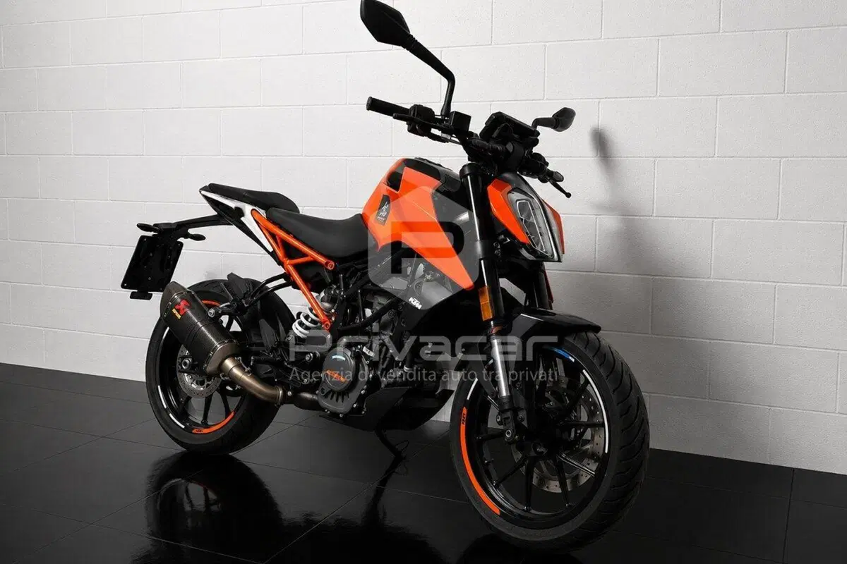 KTM 125 Duke ABS (2017 - 20) (2)