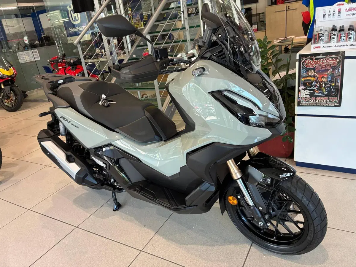 Honda ADV 350 (2022 - 24) (2)