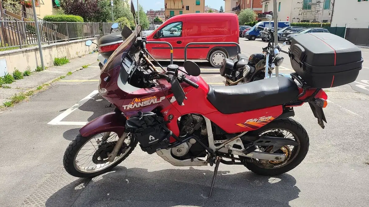 Honda Transalp XL 600V (1994 - 96) (2)