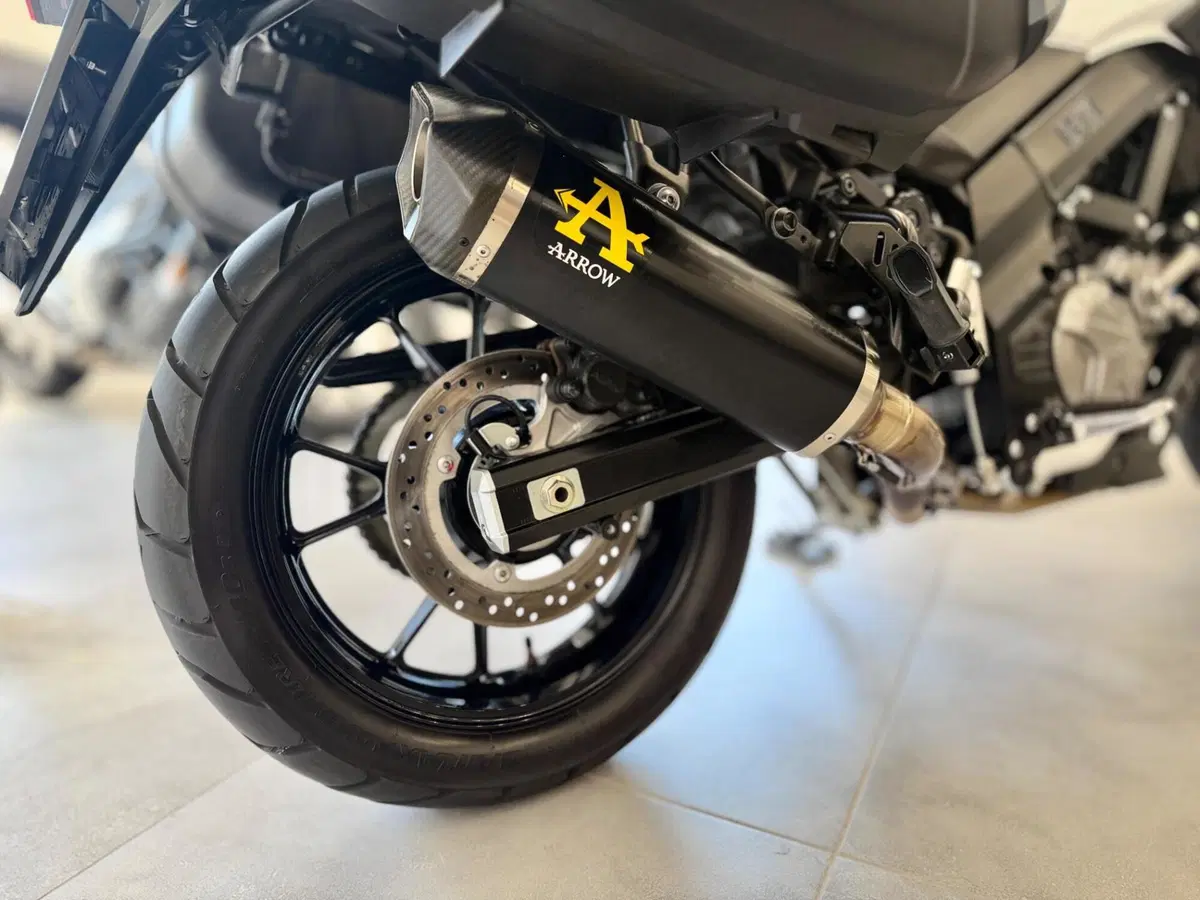 Suzuki V-Strom 650 (2021 - 25) (6)
