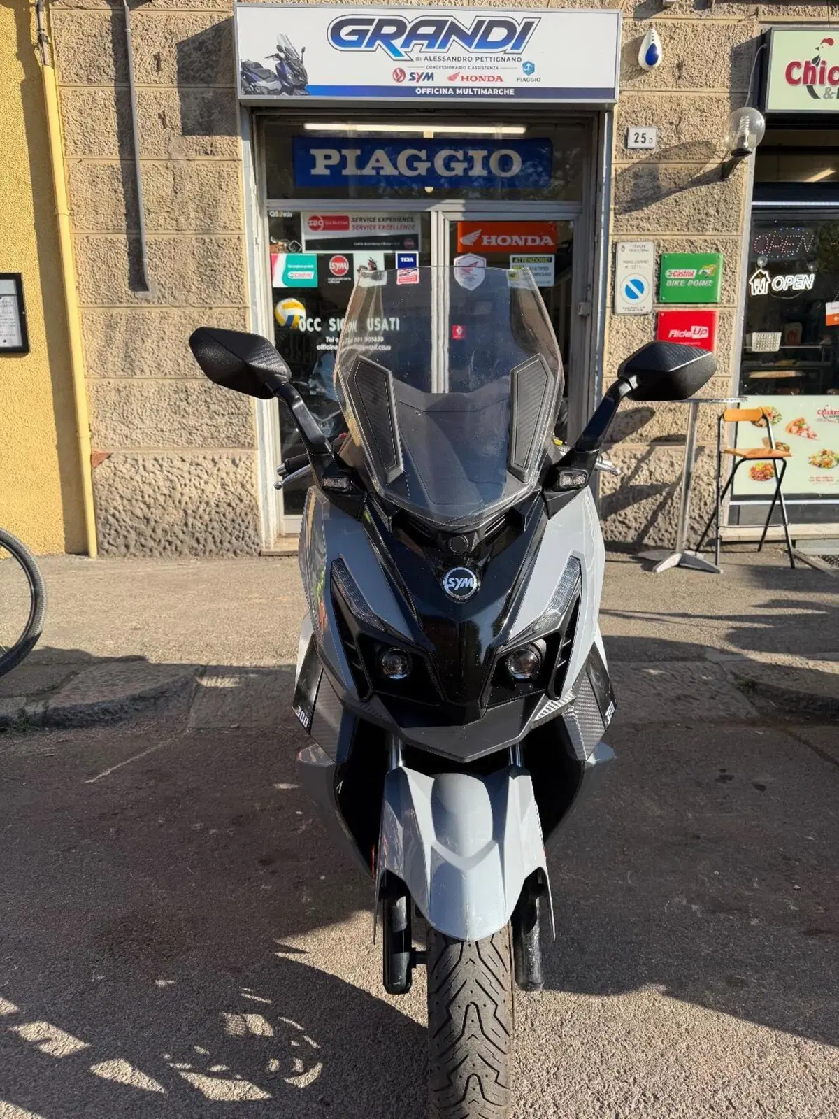 Sym Cruisym 300 (2021 - 24) (2)