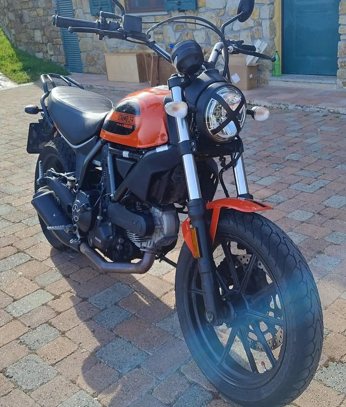 Ducati Scrambler 400 Sixty 2 (2016 - 21) (5)