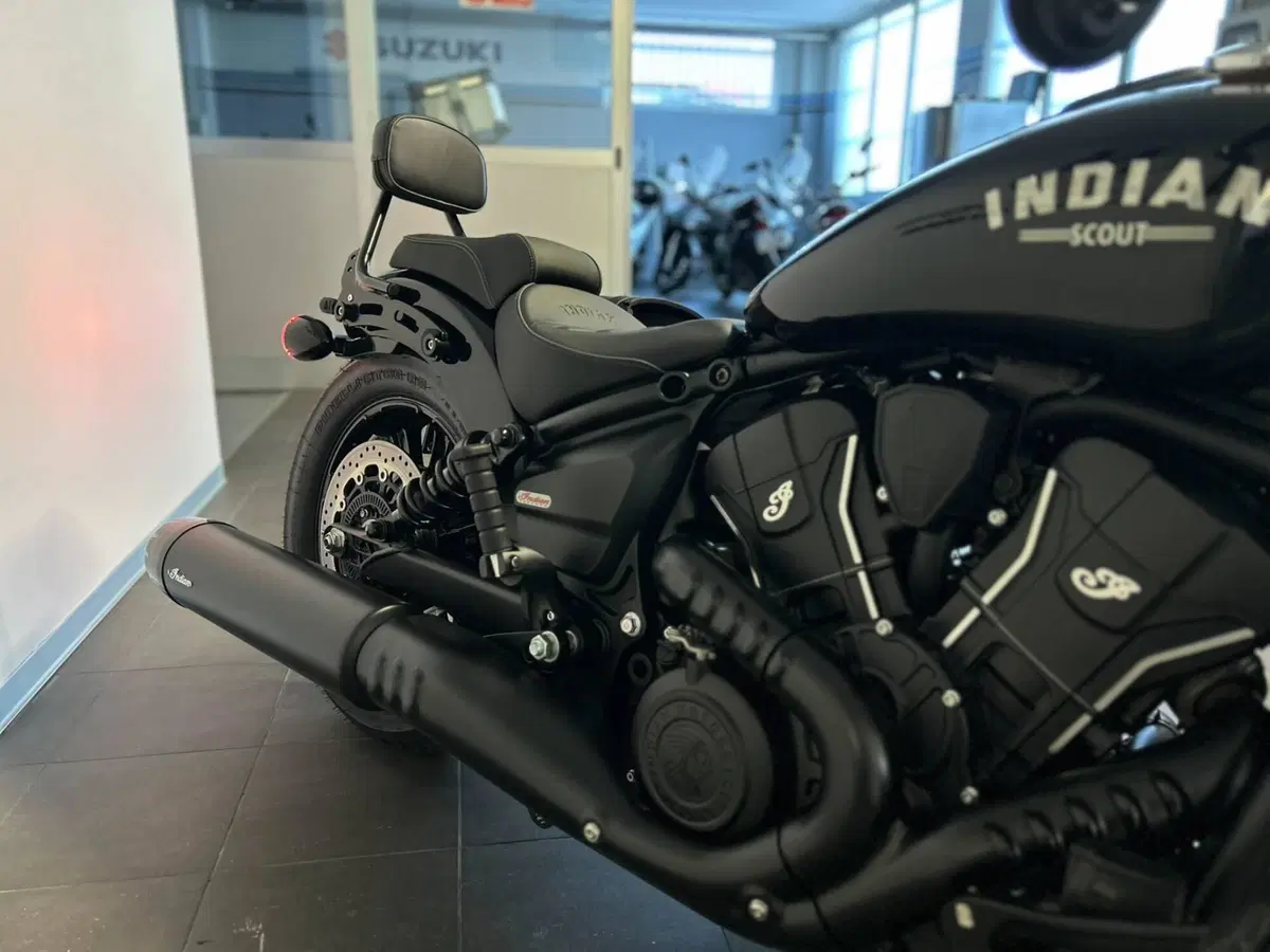 Indian Scout 1250 Bobber (2025 - 26) (9)