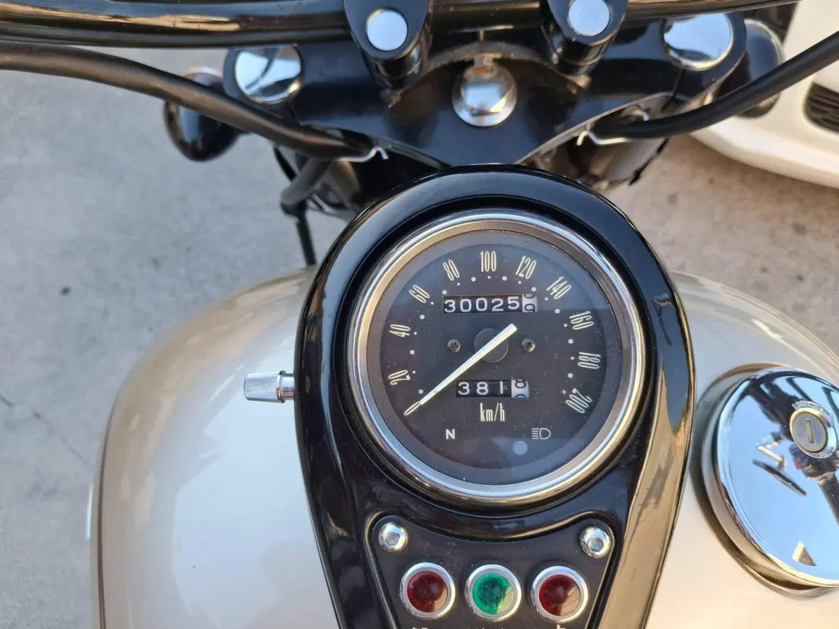 Kawasaki VN 800 Classic (1996 - 00) (3)