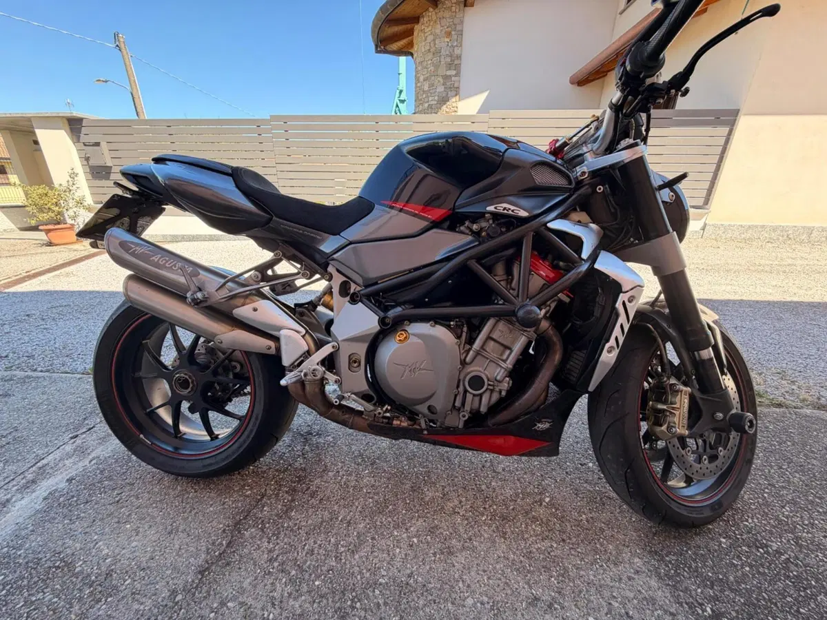 MV Agusta Brutale 910 R (2006 - 11) (5)