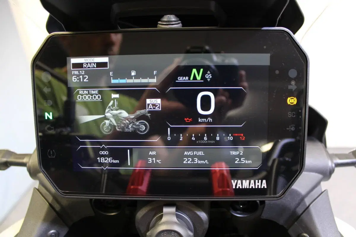 Yamaha Tracer 9 GT (2025 - 26) (3)