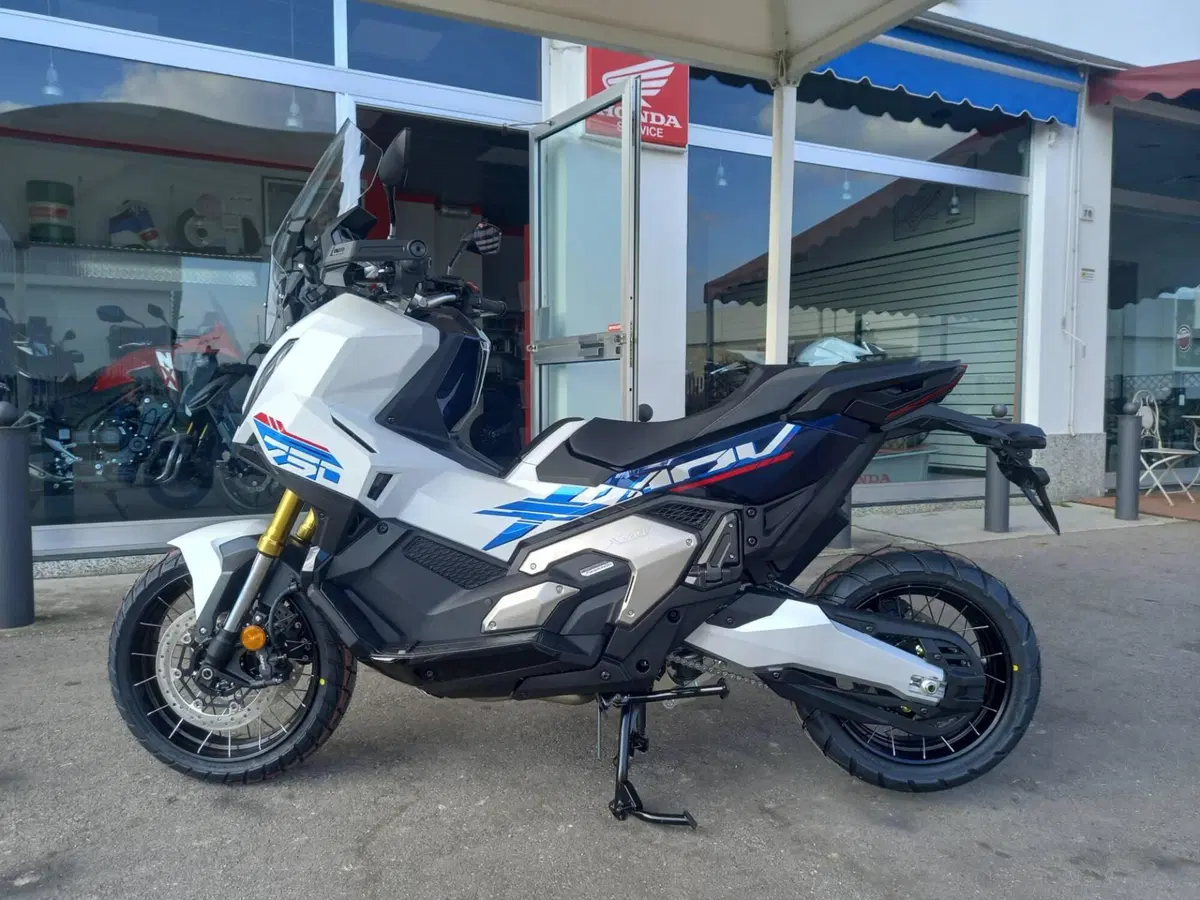 Honda X-ADV 750 (2025 - 26) (3)