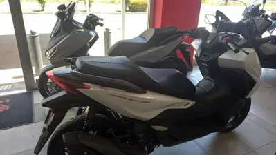 Honda Forza 350 (2025 - 26) nuova
