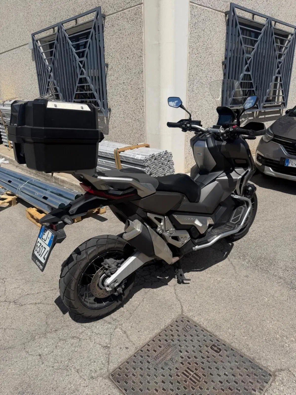 Honda X-ADV 750 (2017) (4)