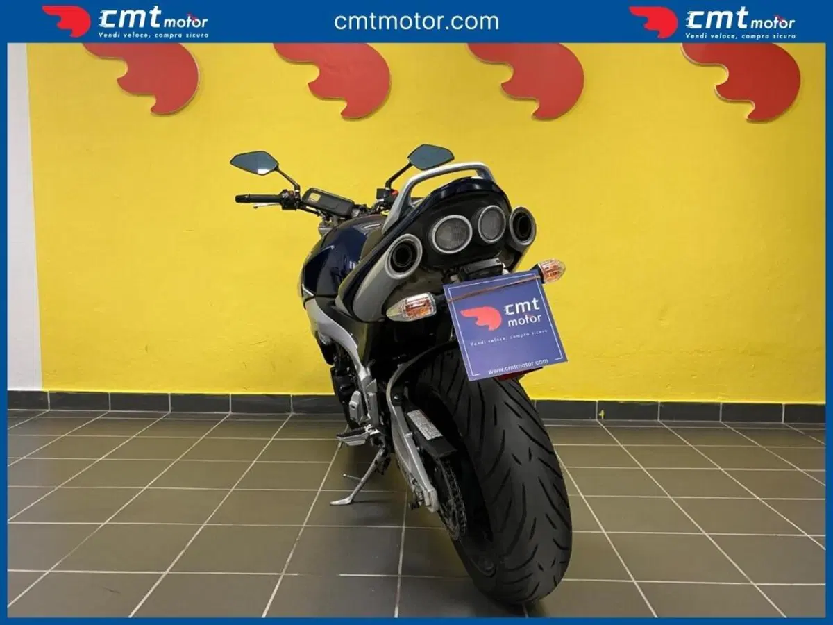 Suzuki GSR 600 (2006 - 11) (3)