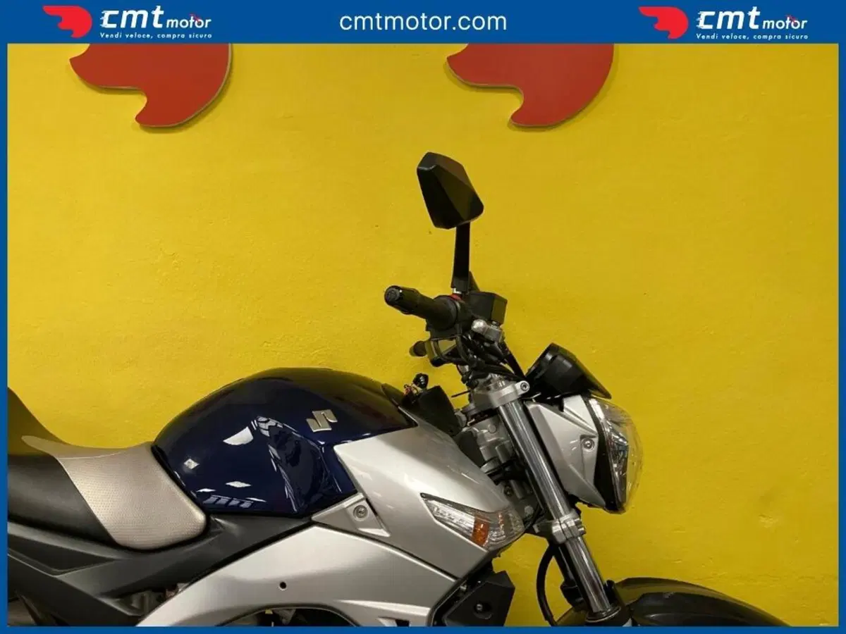 Suzuki GSR 600 (2006 - 11) (8)