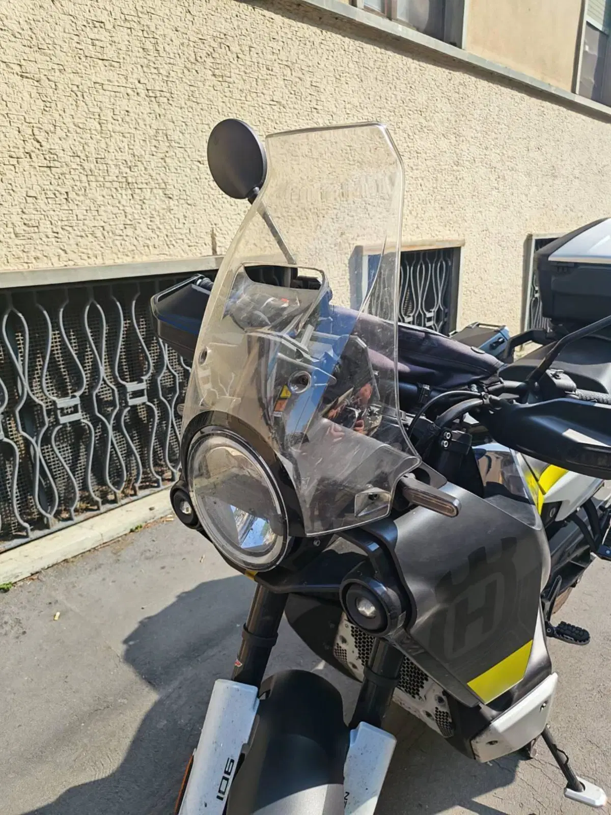 Husqvarna Norden 901 (2022 - 26) (4)