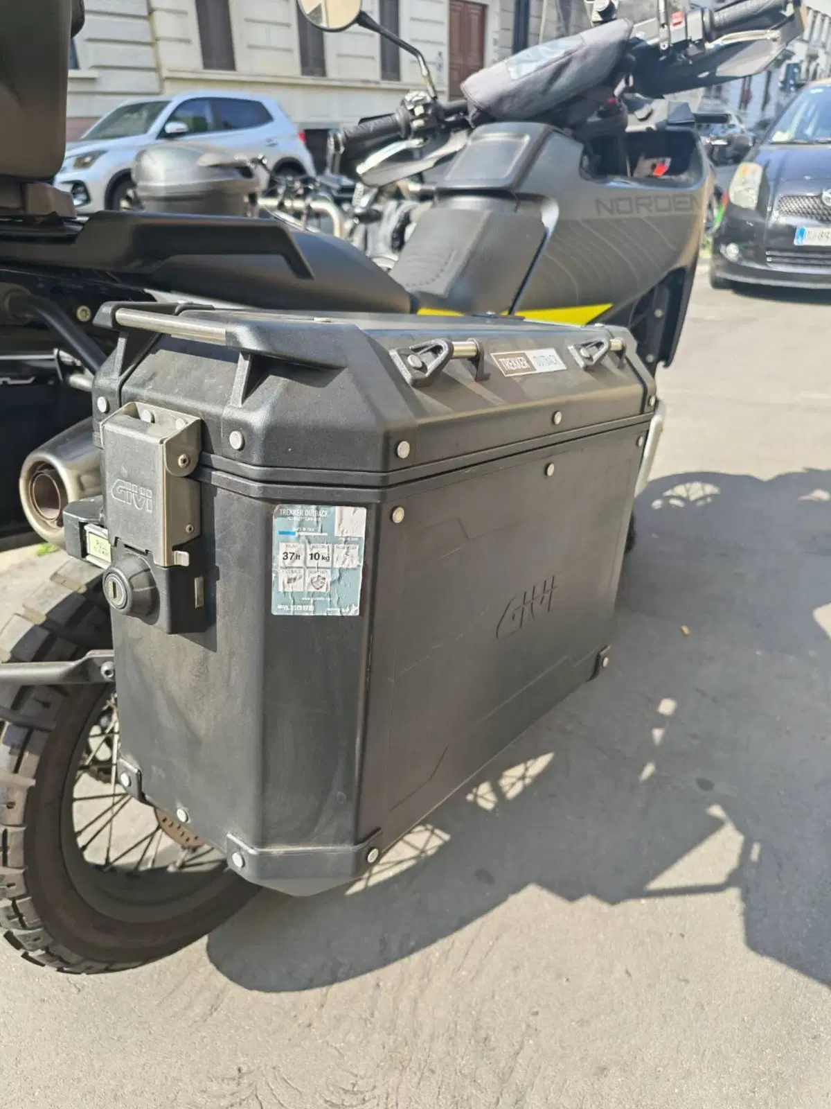 Husqvarna Norden 901 (2022 - 26) (7)