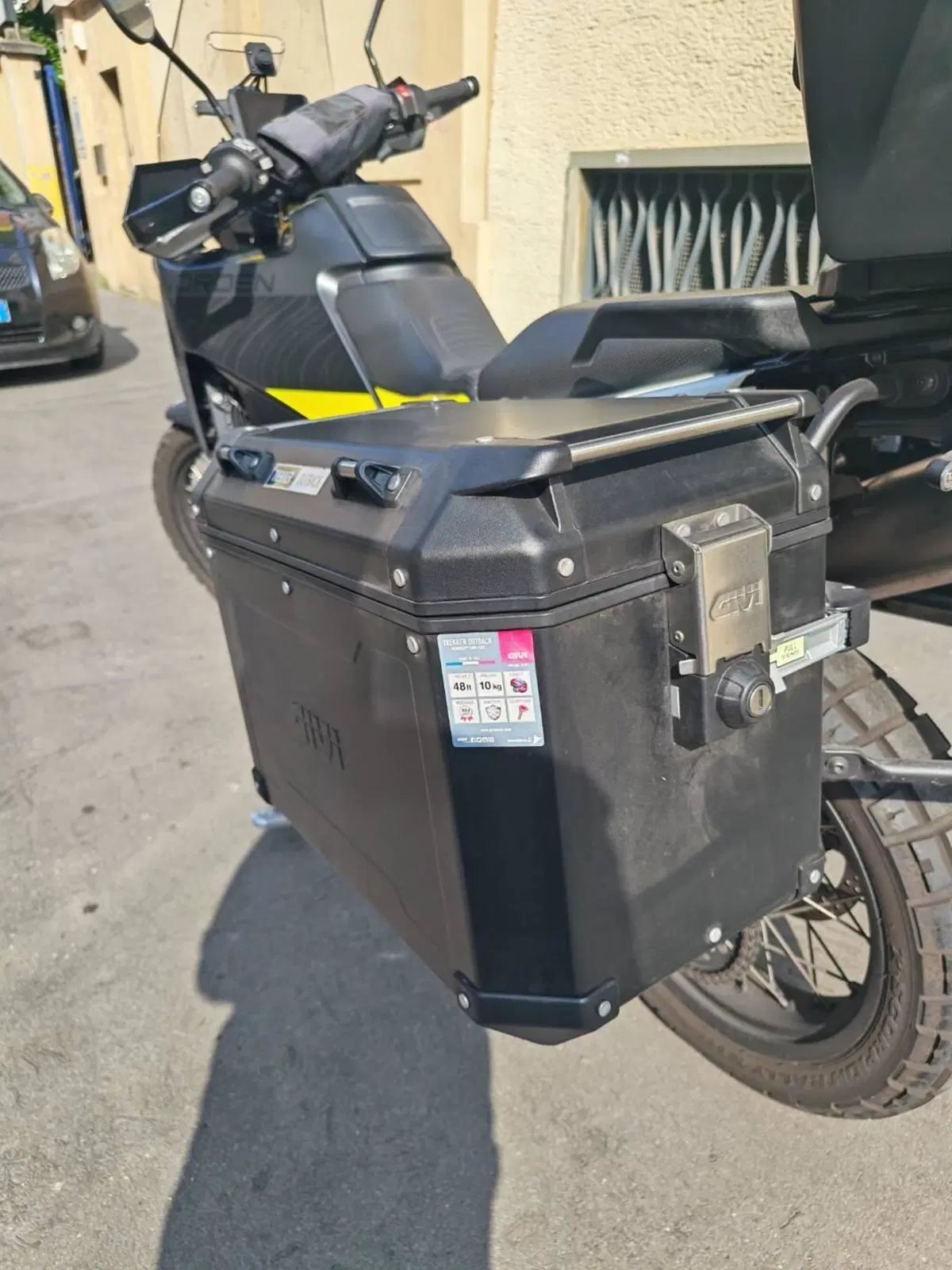Husqvarna Norden 901 (2022 - 26) (12)
