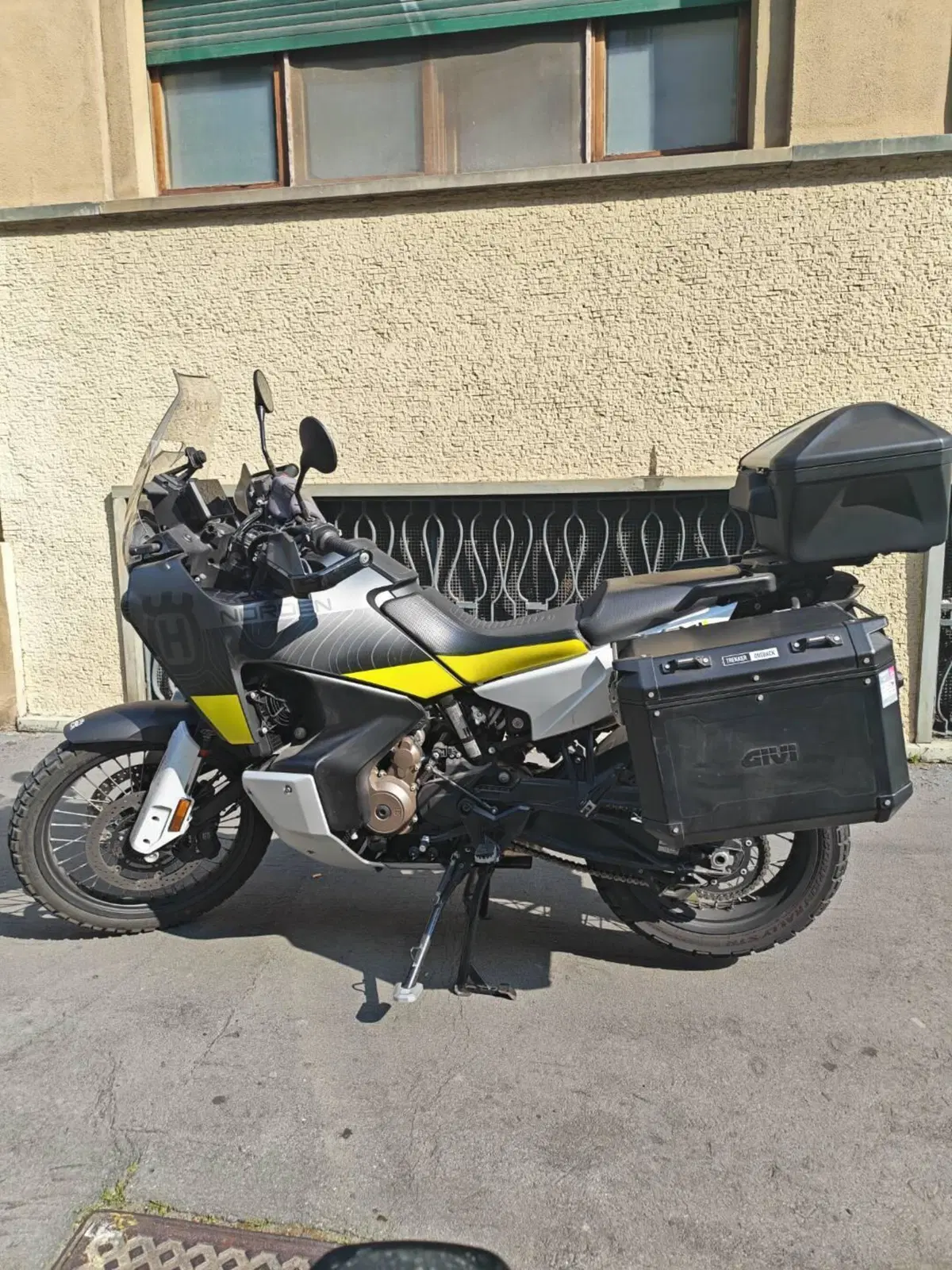 Husqvarna Norden 901 (2022 - 26) (16)