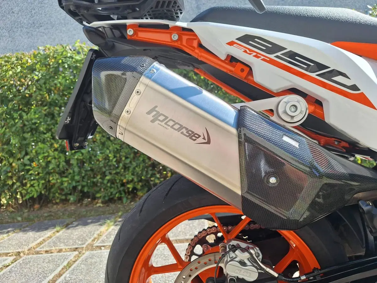 KTM 890 SMT (2023 - 25) (10)