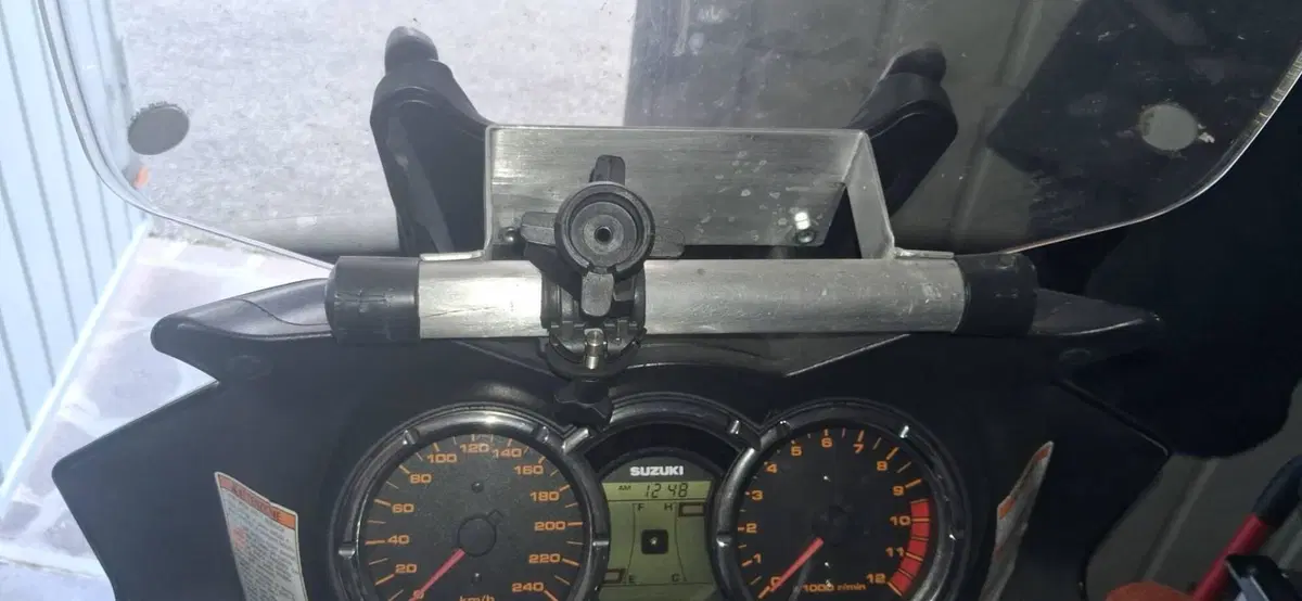 Suzuki V-Strom 1000 (2002 - 06) (11)