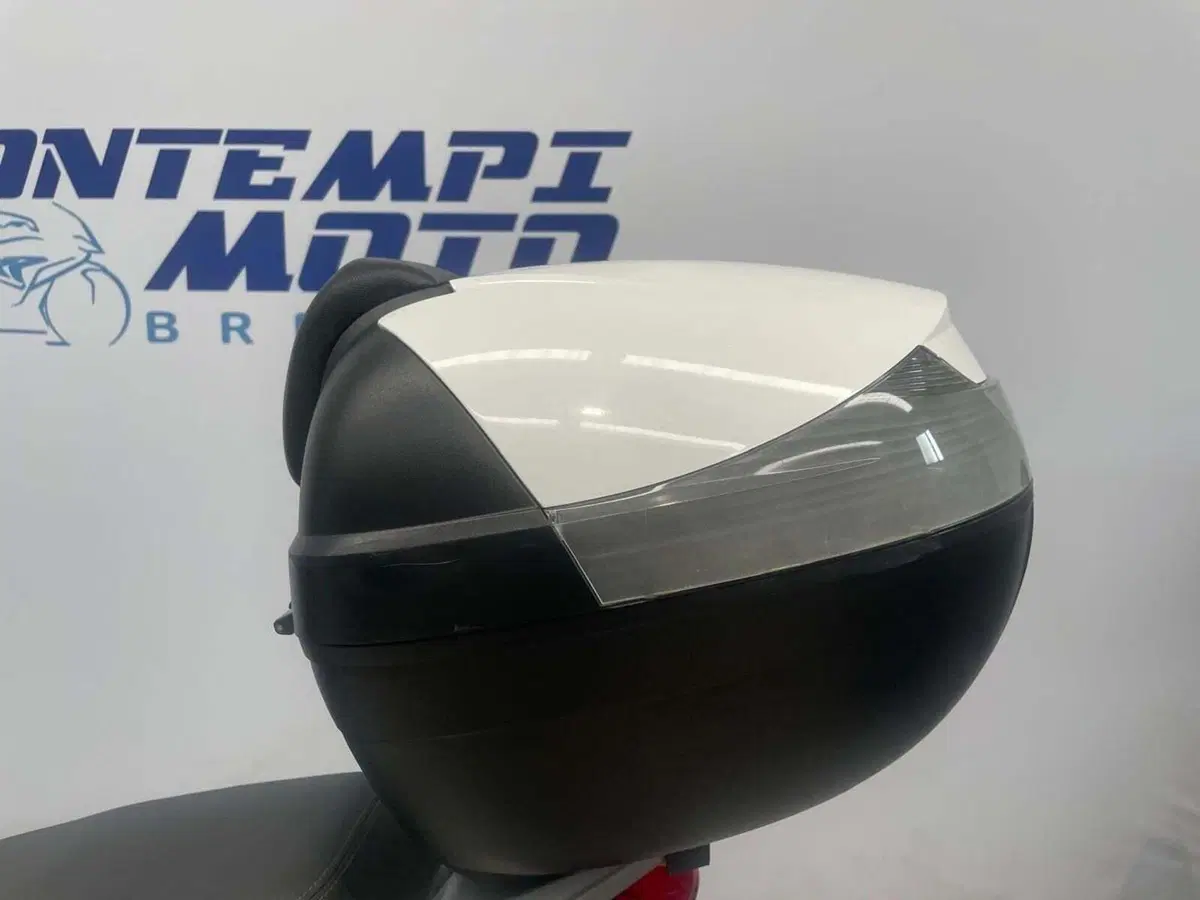 Kymco Agility 200i R16 + (2014 - 17) (7)
