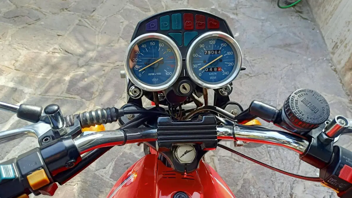 Moto Guzzi V65 (4)