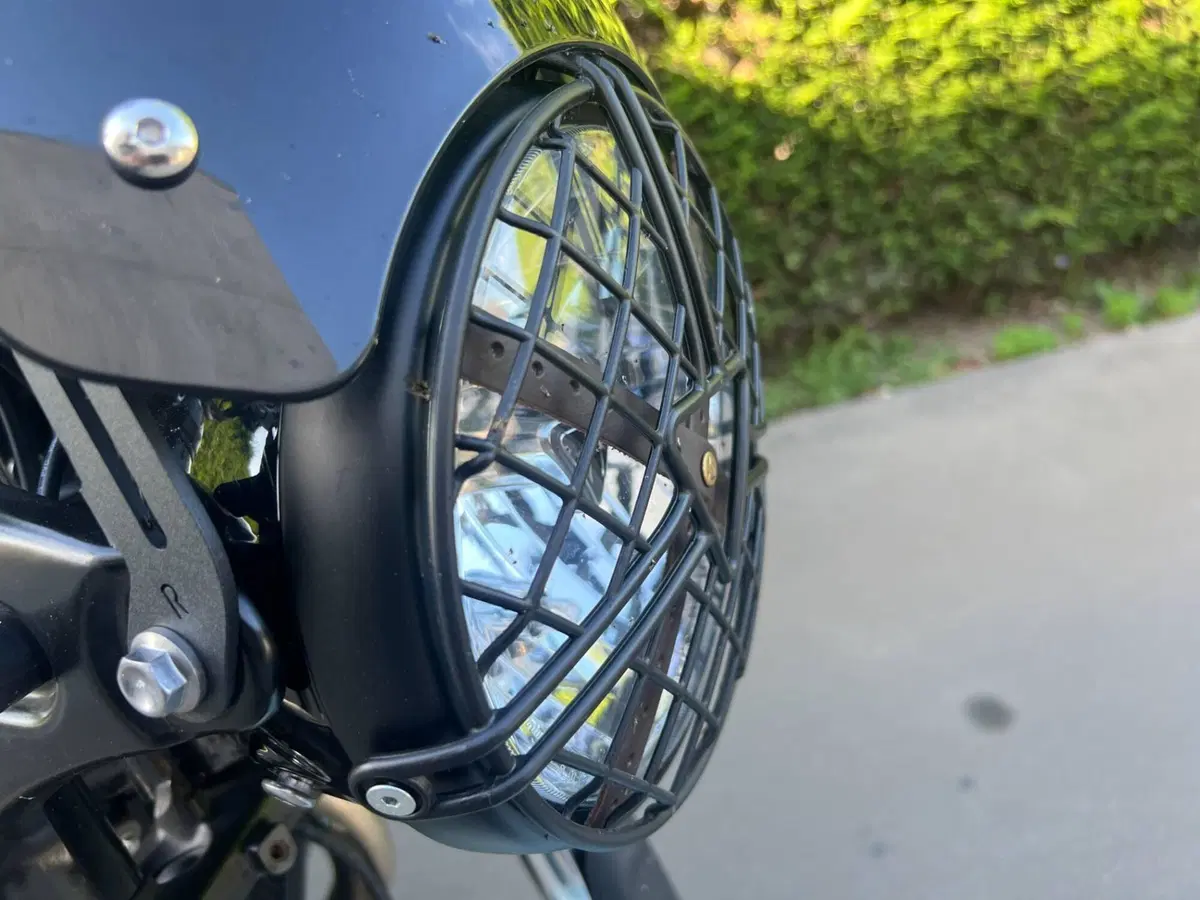 Triumph Bonneville T100 (2021 - 25) (8)
