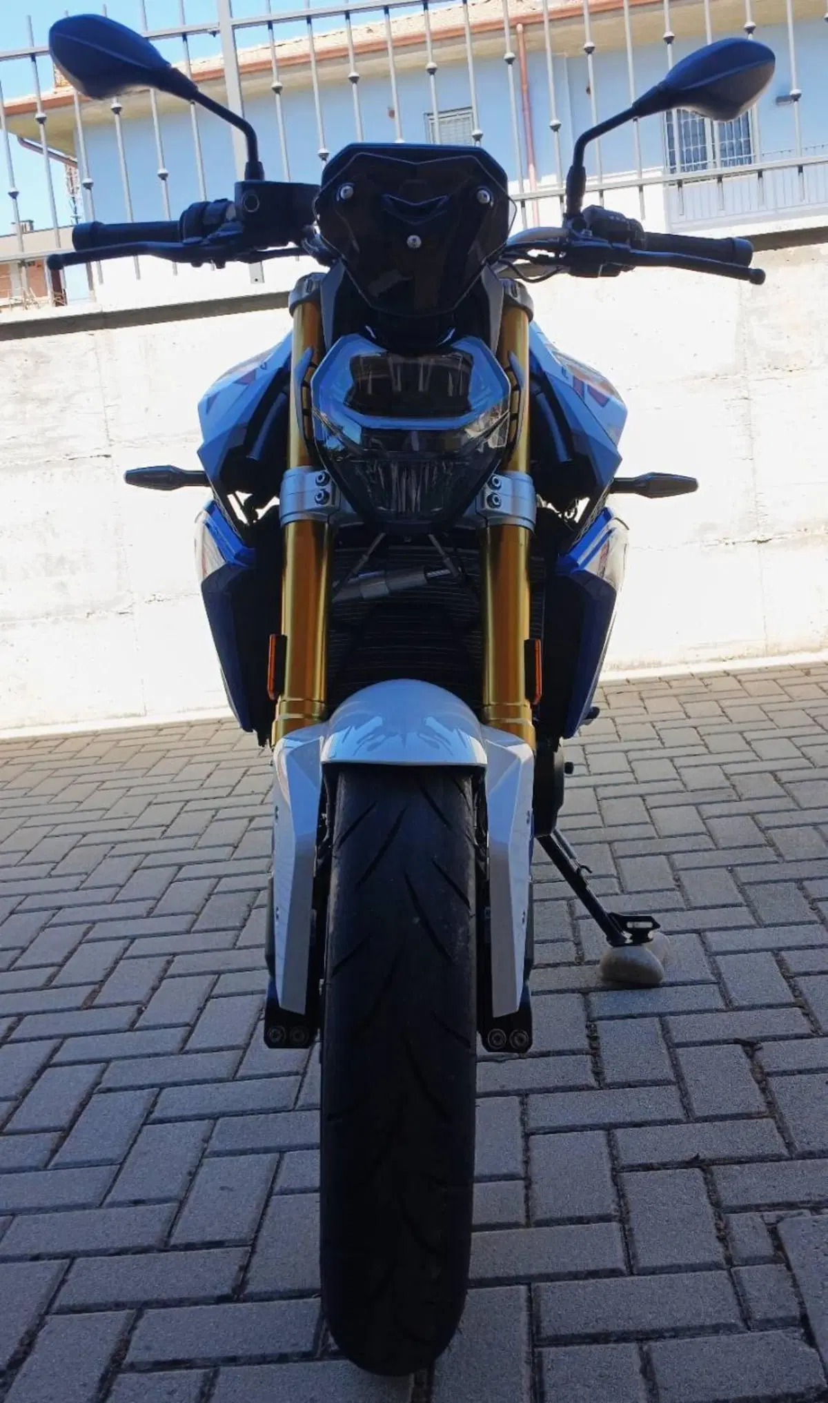 Bmw F 900 R (2021 - 24) (3)