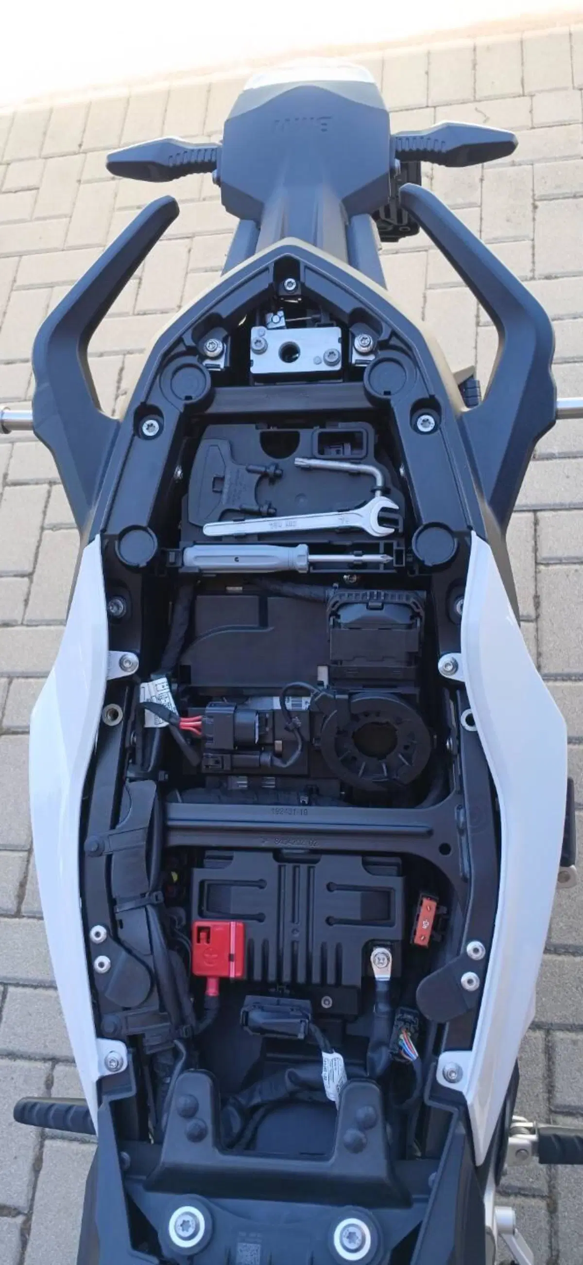 Bmw F 900 R (2021 - 24) (9)
