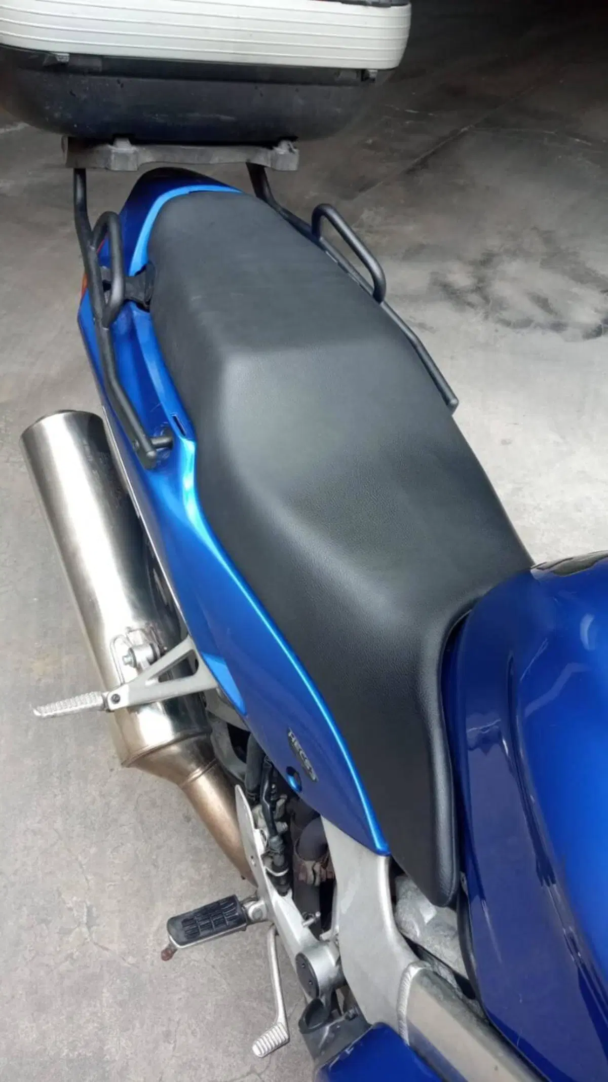 Honda VFR 800 (1998 - 01) (6)