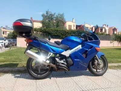 Honda VFR 800 (1998 - 01) usata