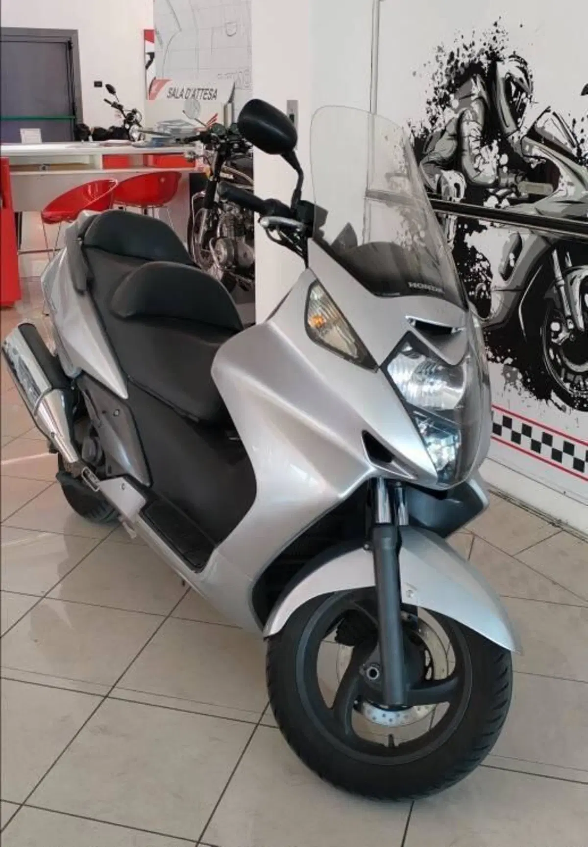 Honda Silver Wing 400 (2006 - 09) (2)