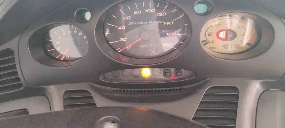 Honda Silver Wing 400 (2006 - 09) (5)