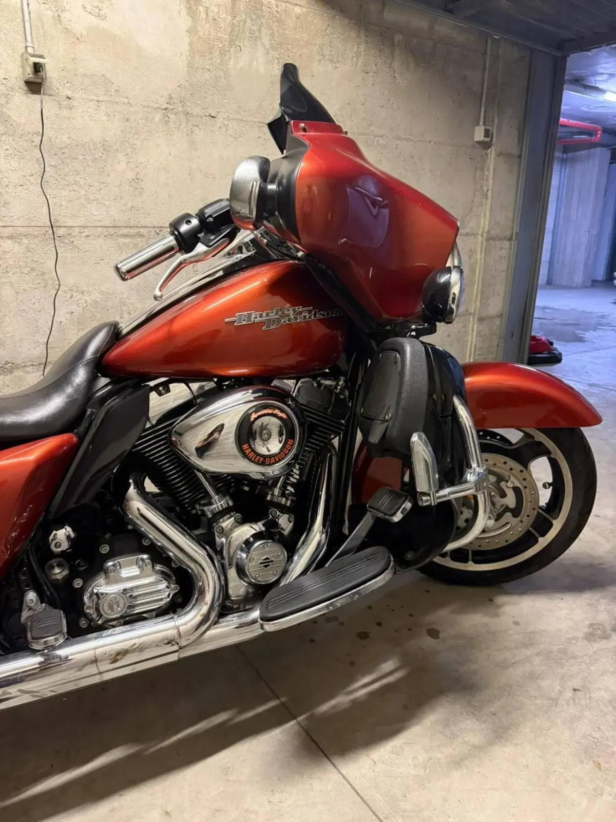 Harley-Davidson 1690 Street Glide (2011 - 13) - FLHX (14)