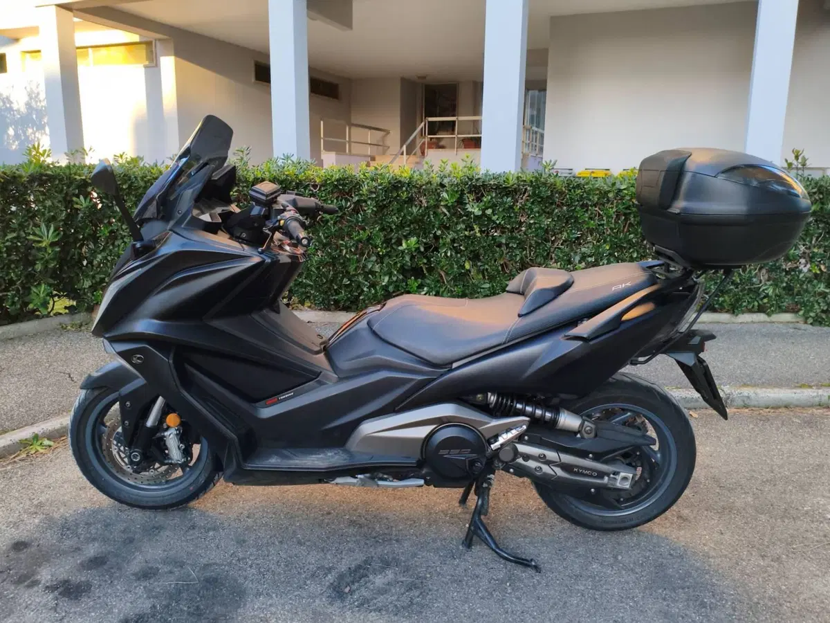 Kymco AK 550 (2017 - 19) (2)