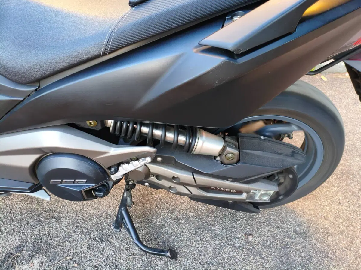 Kymco AK 550 (2017 - 19) (8)