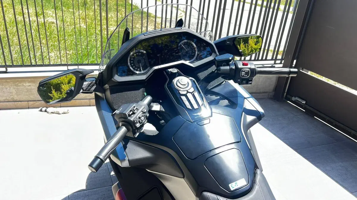 Honda GL 1800 Gold Wing DCT (2021 - 24) (11)