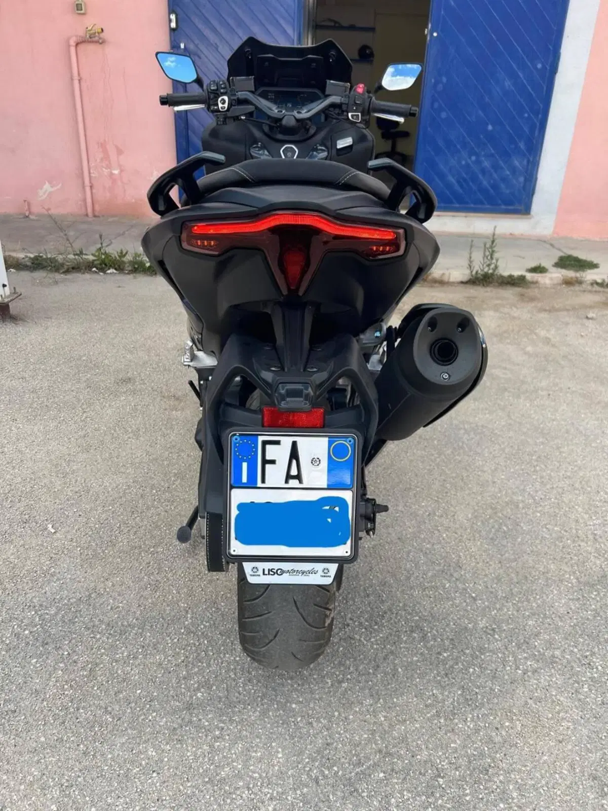Yamaha T-Max 560 Tech Max (2022 - 24) (5)