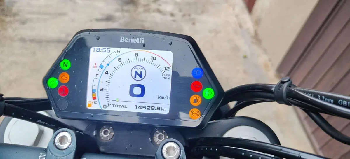 Benelli 502 C (2021 - 25) (6)