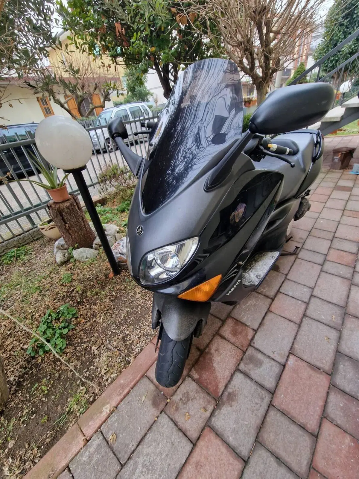 Yamaha T-Max 500 (2004 - 07) (5)