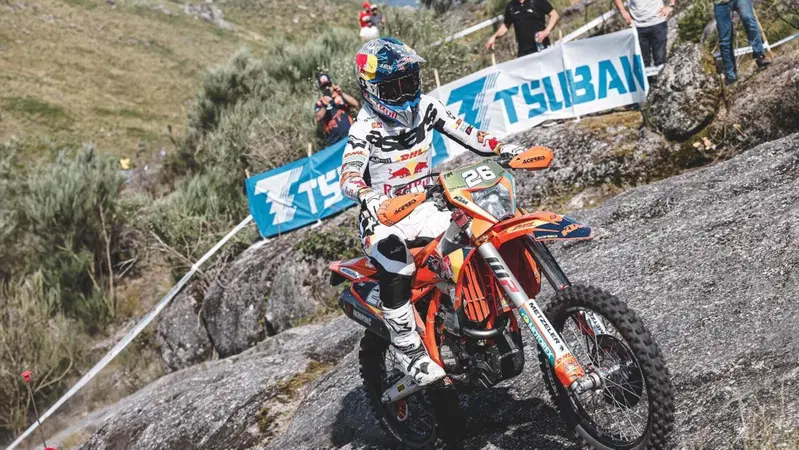 EnduroGP26 #7 Portogallo1 D1. Josep Garcia, pi&ugrave; che un avversario ci vuole un antidoto [VIDEO]