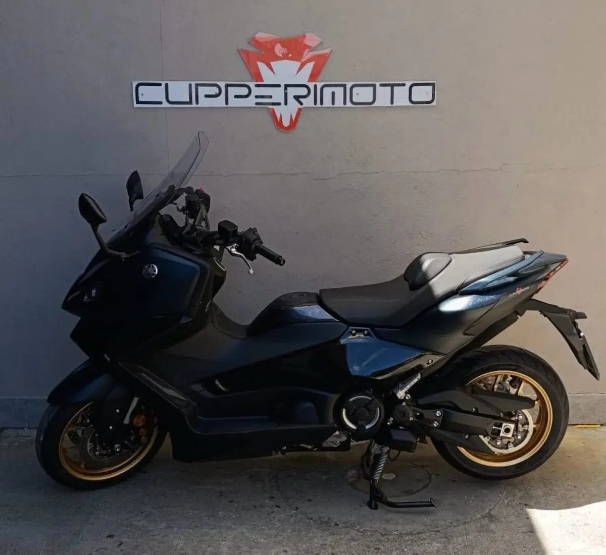Yamaha T-Max 560 Tech Max (2022 - 24) (4)