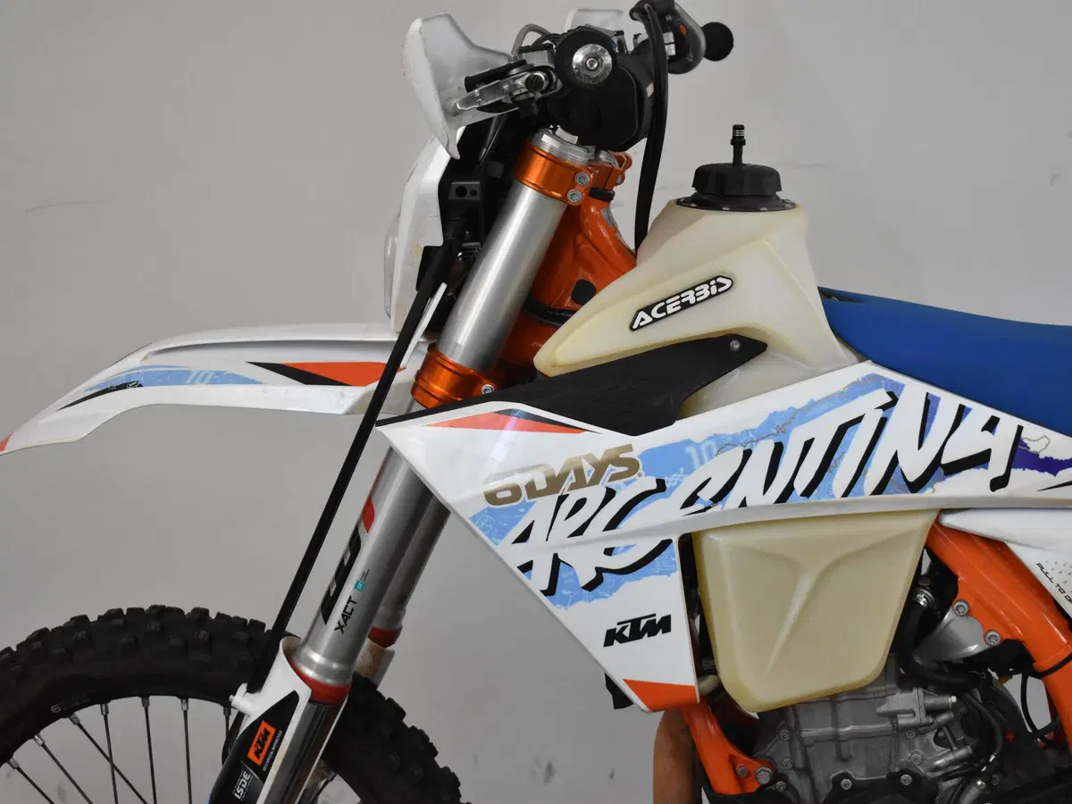 KTM 450 EXC-F Six Days (2024) (15)