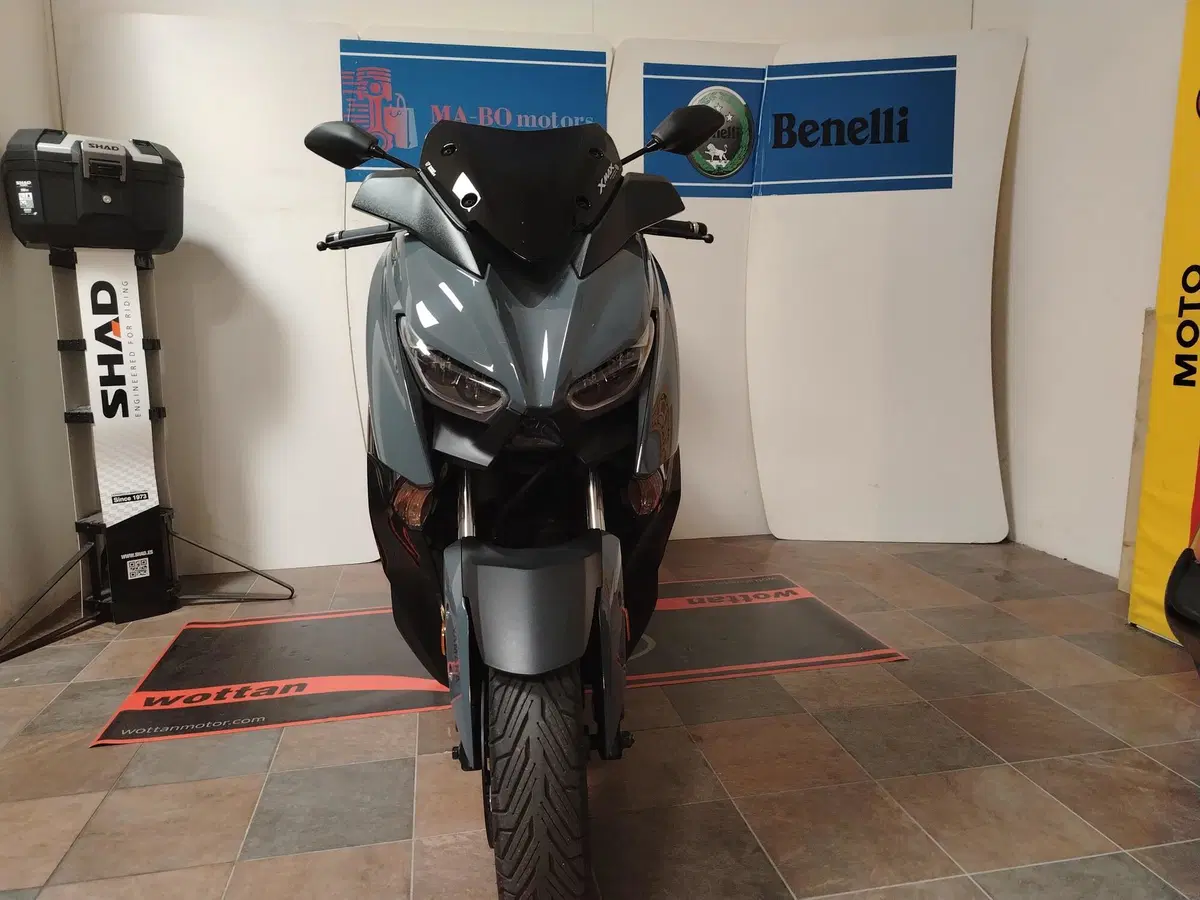 Yamaha X-Max 125 Tech Max (2021 - 24) (2)