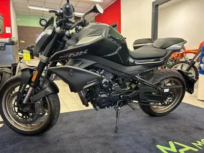 CFMOTO 800NK Sport (2023 - 26) usata
