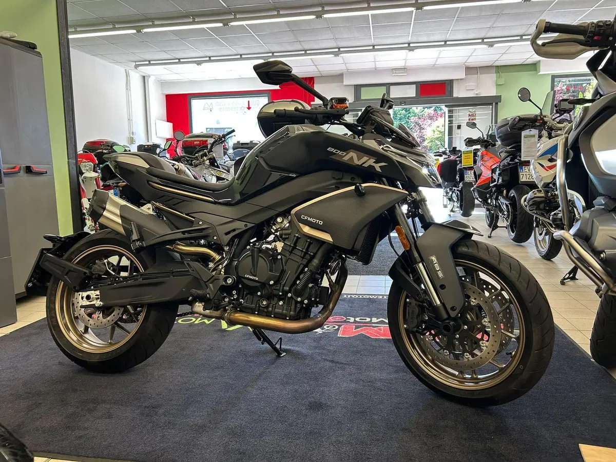 CFMOTO 800NK Sport (2023 - 26) (4)